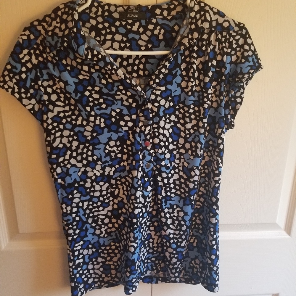 Short Sleeve Geometric Shirt